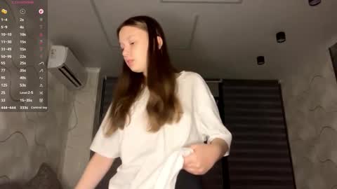 Eva online show from 11/14/25, 03:22