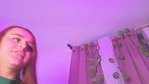 Snapshot of evy_orange1 chatting on 10/12/25, 02:10 EVY online show from 10/12/25, 02:10