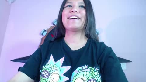 Im Evy online show from 09/23/25, 04:54