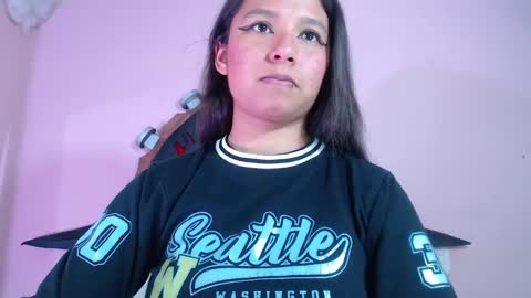 Im Evy online show from 10/17/25, 04:53