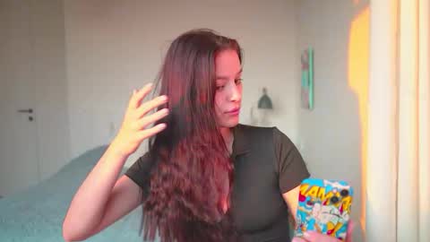 ewelynscott online show from 11/07/25, 01:33