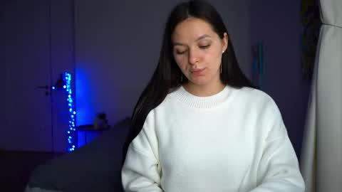 ewelynscott online show from 12/05/25, 02:09