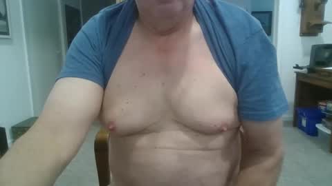 Snapshot of excitacbleguy9 chatting on 12/04/25, 05:54 was excitablyguy hacked online show from 12/04/25, 05:54