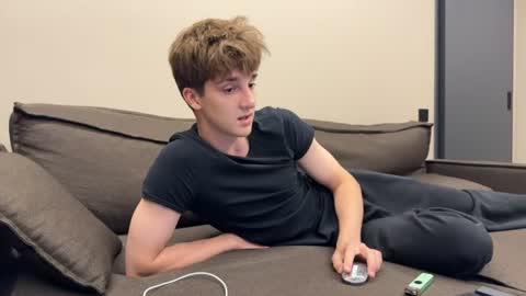 exclusiveflexboy online show from 06/18/26, 09:41