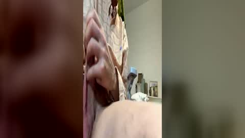Snapshot of exhibapoil chatting on 07/01/26, 07:21 exhibapoil online show from 07/01/26, 07:21