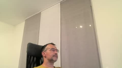 Snapshot of exhibit77 chatting on 07/07/26, 01:19 exhibit77 online show from 07/07/26, 01:19