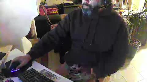 Gio online show from 01/28/25, 08:58