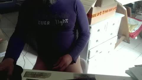 Gio online show from 05/11/26, 02:45