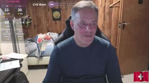 Snapshot of exibe1219 chatting on 10/26/25, 01:17 exibe1219 online show from 10/26/25, 01:17