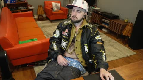 Snapshot of exjockstud chatting on 12/08/24, 01:56 exjockstud online show from 12/08/24, 01:56