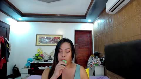 voloptous mommy angel online show from 03/09/25, 07:45