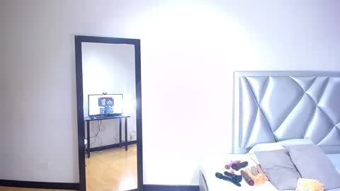 exotic_karmella online show from 12/23/24, 09:29