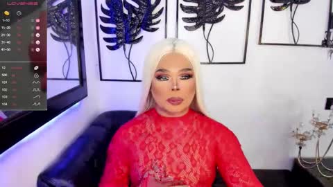 Snapshot of exotic_lindsay chatting on 05/21/26, 07:10 Lindsay online show from 05/21/26, 07:10