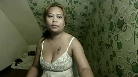 Snapshot of exoticapril01 chatting on 03/12/26, 05:52 exoticapril01 online show from 03/12/26, 05:52