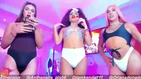 Snapshot of exoticgirlsxxx chatting on 01/16/25, 11:15 exoticgirlsxxx online show from 01/16/25, 11:15