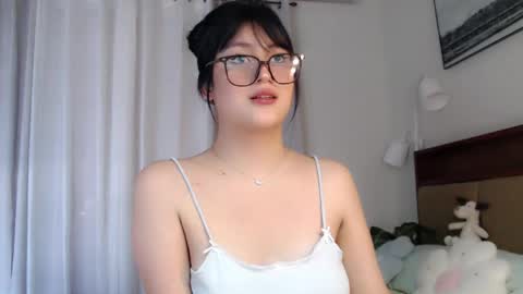 Snapshot of expensive_candyx chatting on 05/20/26, 03:02 Candy online show from 05/20/26, 03:02