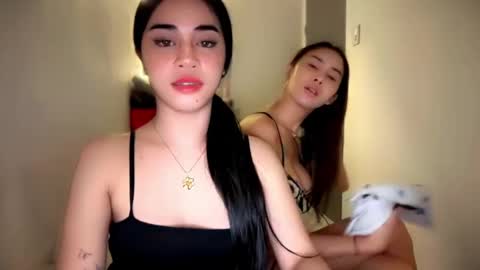 Snapshot of expensivets_chloe chatting on 03/18/26, 10:07 chloee online show from 03/18/26, 10:07