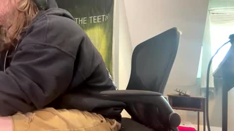 Explosivee andyy online show from 05/11/26, 03:18