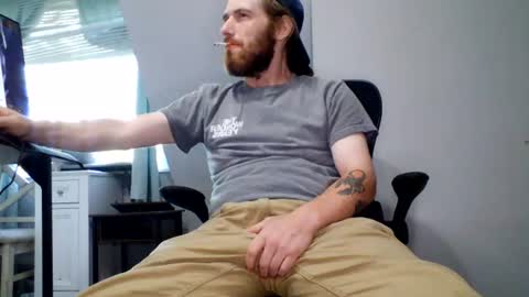 Snapshot of explosive_andyy chatting on 06/21/26, 11:24 Explosivee andyy online show from 06/21/26, 11:24