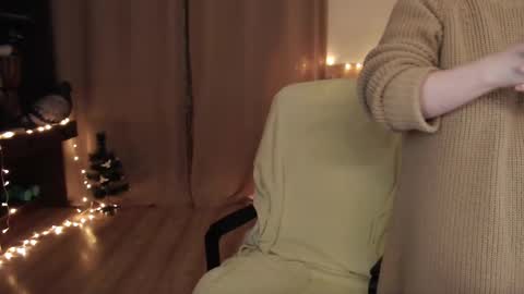 Crystal online show from 02/17/25, 12:10