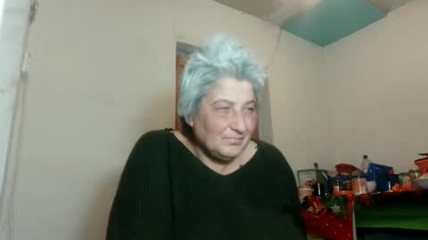 Snapshot of exquisitemature chatting on 01/09/25, 06:15 ExquisiteMature online show from 01/09/25, 06:15