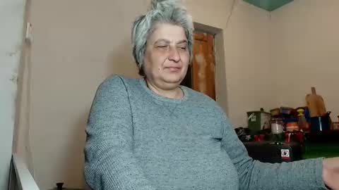 Snapshot of exquisitemature chatting on 02/15/25, 01:31 ExquisiteMature online show from 02/15/25, 01:31