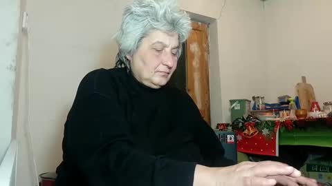 Snapshot of exquisitemature chatting on 02/20/25, 01:36 ExquisiteMature online show from 02/20/25, 01:36