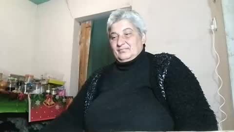 Snapshot of exquisitemature chatting on 10/02/25, 10:17 ExquisiteMature online show from 10/02/25, 10:17