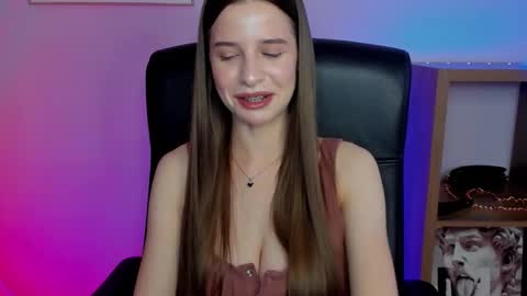 Snapshot of extasy_maya chatting on 10/09/25, 06:44 Maya online show from 10/09/25, 06:44