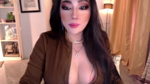 Snapshot of extraordinarypleasure chatting on 05/18/26, 03:13 Eunice online show from 05/18/26, 03:13