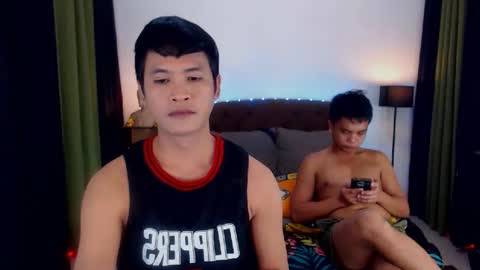 Snapshot of extraservice69menx chatting on 10/14/25, 02:56 JOHNDAVE online show from 10/14/25, 02:56