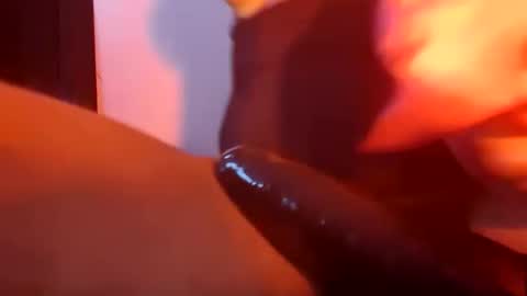 Snapshot of eyelyke2kream chatting on 02/26/26, 01:32 eyelyke2kream online show from 02/26/26, 01:32