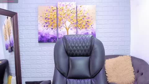      online show from 11/16/25, 05:29