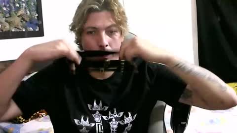 Snapshot of eyesgreenman chatting on 09/30/25, 05:40 eyesgreenman online show from 09/30/25, 05:40