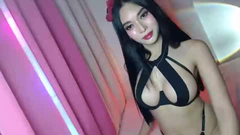 NewKarina online show from 12/22/24, 04:06