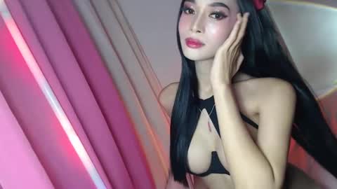 NewKarina online show from 12/23/24, 04:01