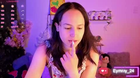 eymmy_24 online show from 02/09/26, 03:21