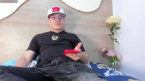 Snapshot of eytan_20 chatting on 05/26/26, 12:56 EYTAN online show from 05/26/26, 12:56