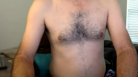 Snapshot of ezjorider33 chatting on 06/19/26, 06:12 ezjorider33 online show from 06/19/26, 06:12