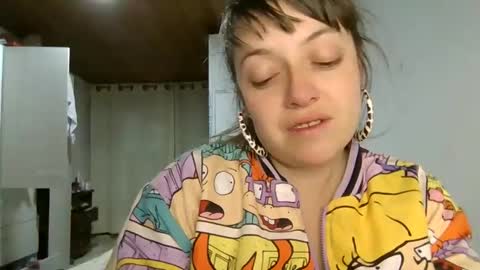 Snapshot of ezlngirl chatting on 12/07/24, 08:33 Aimee online show from 12/07/24, 08:33