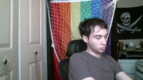 Ezra Naamah online show from 05/01/26, 05:17