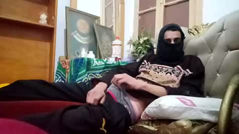 Snapshot of ezz_3zoo1 chatting on 03/11/26, 01:55 weza online show from 03/11/26, 01:55