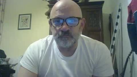 Snapshot of f1zzeek chatting on 04/02/26, 11:35 f1zzeek online show from 04/02/26, 11:35
