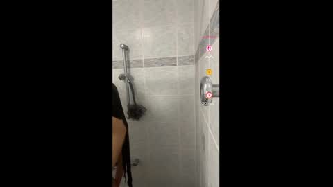 Snapshot of f3ckdolllucy chatting on 04/01/26, 11:02 f3ckdolllucy online show from 04/01/26, 11:02