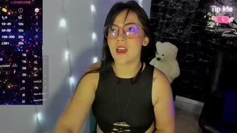 Snapshot of faberdubois1 chatting on 09/18/25, 11:51 camila online show from 09/18/25, 11:51