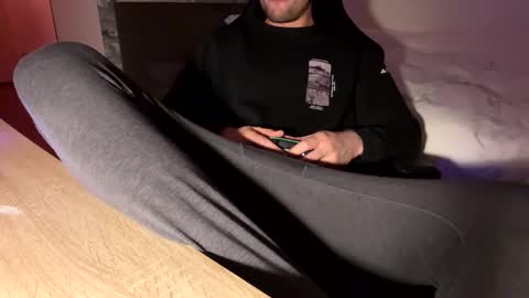 Call me bitch online show from 12/06/24, 08:29