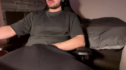 Call me bitch online show from 01/27/25, 06:31