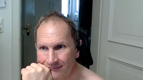 Snapshot of fabiansoohot chatting on 05/25/26, 08:53 Fabian online show from 05/25/26, 08:53