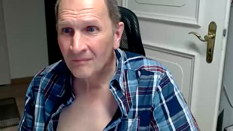 Snapshot of fabiansoohot chatting on 06/03/26, 08:47 Fabian online show from 06/03/26, 08:47