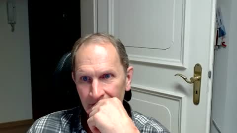 Snapshot of fabiansoohot chatting on 06/19/26, 07:17 Fabian online show from 06/19/26, 07:17
